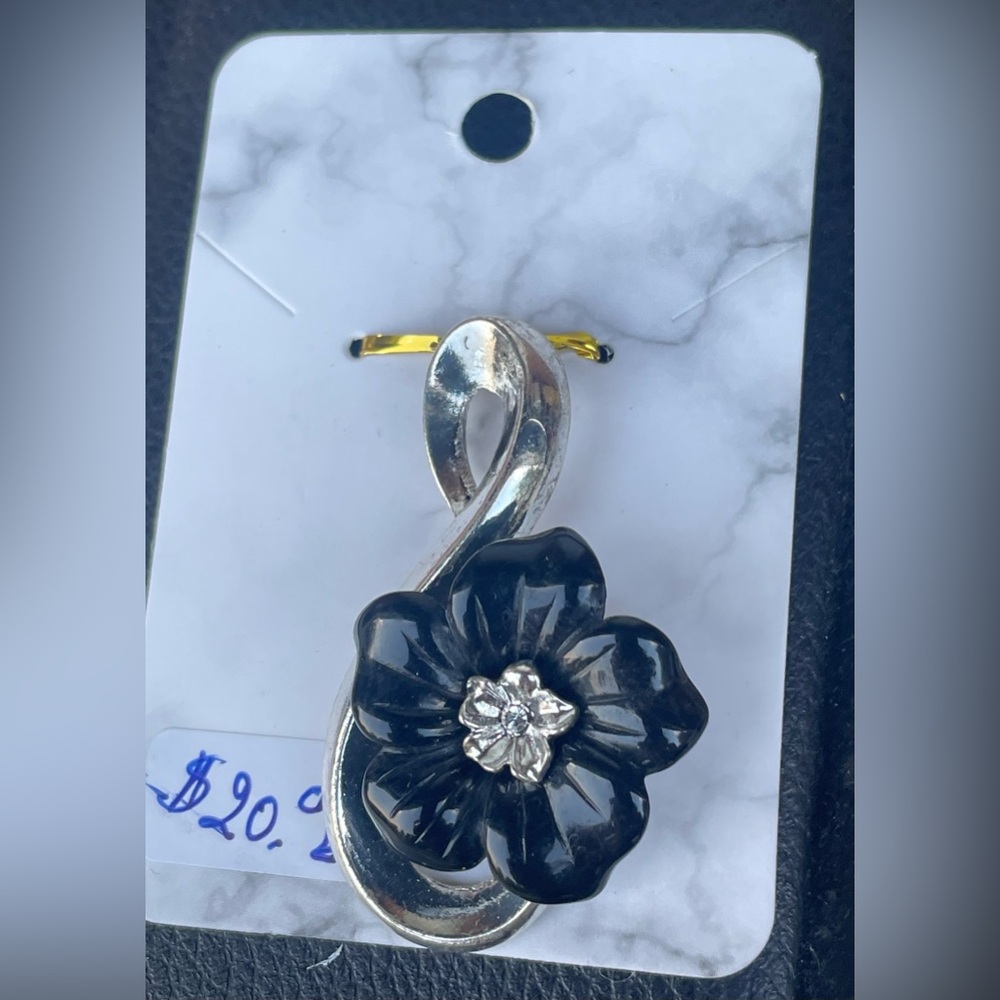 Pendant